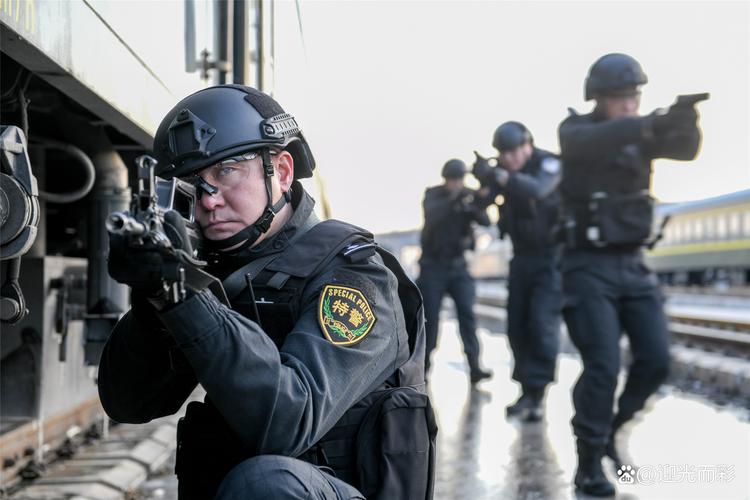 特巡警为什么都是辅警